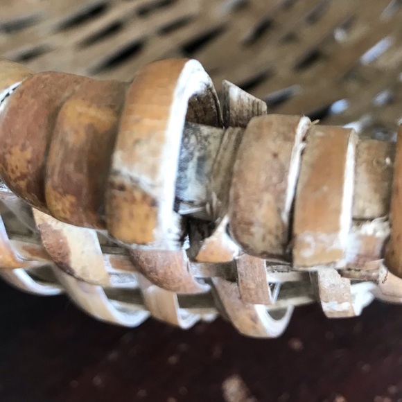 Vintage Beautiful Bent Branch Handle Apple Basket - Picture 12 of 13